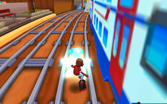 Railway Runner 3D - Multiplayer Endless Running Game